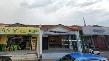 Single storey shop 1