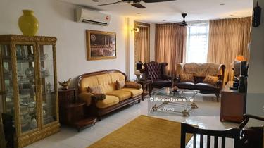D'Shire Villa Condo 1