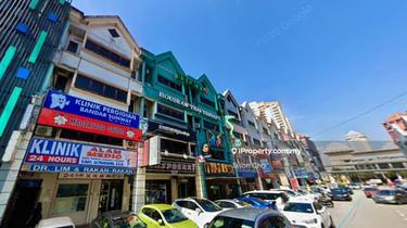 Exclusive 4 Storey Intermediate Shoplot at Bandar Sunway 1