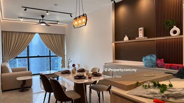 Nice interior 2 bedroom apartment 1min walking to MRT and TRX Mall 1