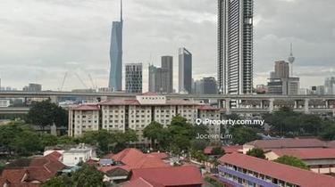 ROI 4%-5% Newly flooring, tenanted & walking to Sunway Velocity 1