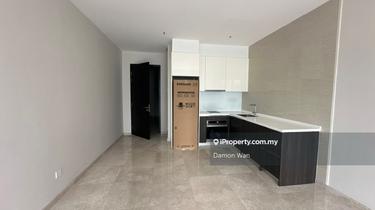 Dual key unit with klcc view  1