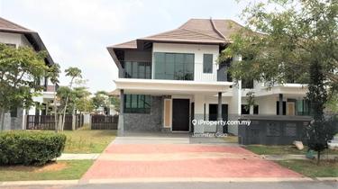 Semi-D house for Sale 1