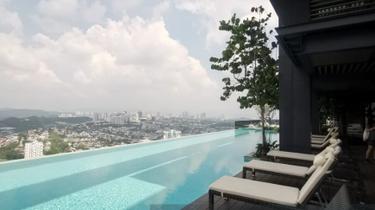 High floor  1