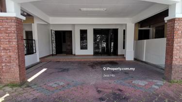 Cheap 2 Storey Superlink Bandar Kinrara (Facing Open) 1