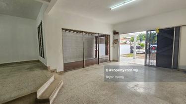 Courtyard Design House 1