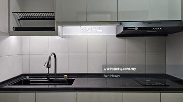 Brand New Unit With Nice Kitchen Cabinet Great View 1