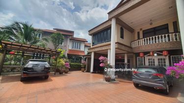Huge Land, Fully Renovated, Fully Extended, Well Maintained 1