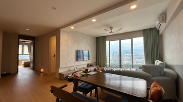 High Floor and Newly Renovated 1