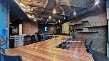 Nice unit and ready move in 1