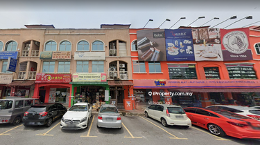 Renovated with Partition Room . Puteri Mart 1