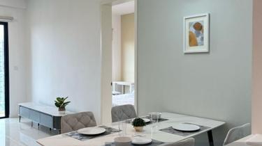 Move in condition with fully furnished. Nice and unobstructed view 1