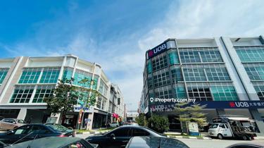 2nd floor office with lift 1