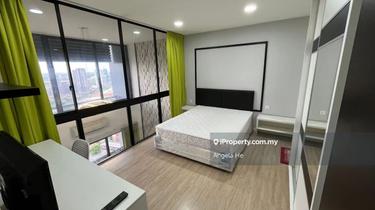 4 Rooms House for Rent @  D'latour Bandar Sunway, Jalan Taylors 1