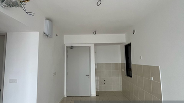 The Pulse Residence,Bandar Puteri Puchong 550sqft fully furnushed for  1