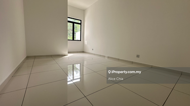 Brand New Double Storey at Horizon Hills, The Green for sale   1