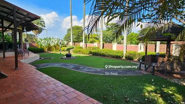 Bungalow at Seksyen 13 Shah Alam for Sale 1
