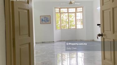 Goodyear Court 10 Usj15 Subang Jaya Bu1100sf - Partially Furnished 1