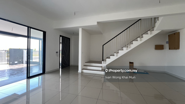 Bandar bukit raja phase nadira 3 2 sty for sell !! 1