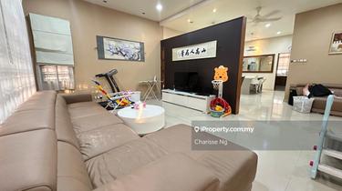 2 Storey Semi-D Well Maintained & Gated Guarded with Facing North 1