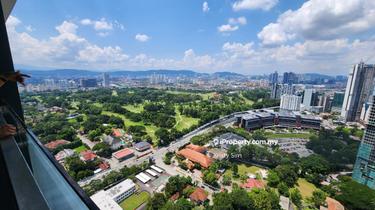 Only 4 mins drive to Suria KLCC, fully furnished unit, amazing view 1