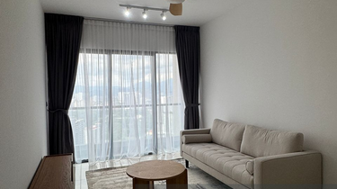Newly Furnished High Floor Mountain View unit 1