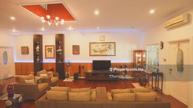 Well Maintained Semi D near Lido, with a marvellous Mount K K view 1