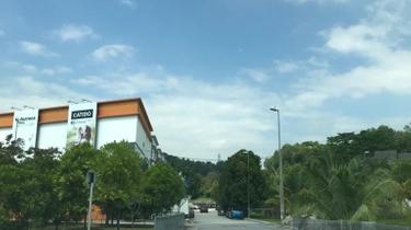 2 Storey shop office for sale. Pls Pm me for more details and viewing 1