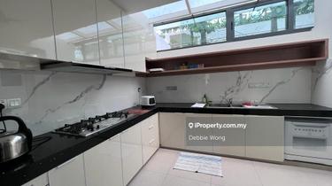 Tastefully renovated, private lift, brand new unit,club house facility 1