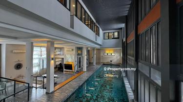 Indoor Pool, Like New Condition Bungalow 1