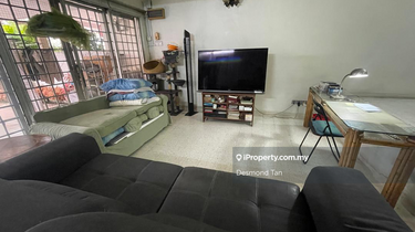 Walking to MRT, Spacious Layout, Freehold 1