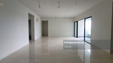 Brand New Directors' Unit - Best Family Condo with Private Lift  1