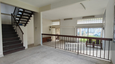 Basic House & Quiet Street 1