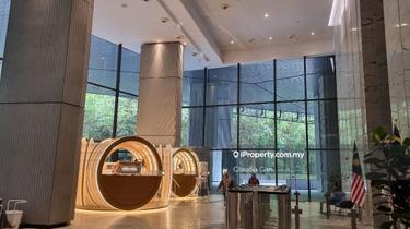 The 1st Grade A stratified office with world-class business facilities 1