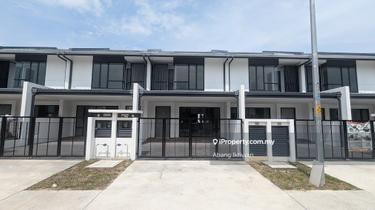 Beautiful 2 Sty Terrace, Nadira Bandar Bukit Raja, Klang 1