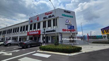 Eco Majestic, Silver Square, Brand new shop-office, 24x80 1