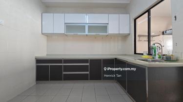 3-storey Freehold, Partly Renovated, 22x75sqft,Build Up 3600sqft  1