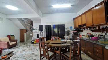 Cornet Lot, Freehold, Sri Petaling, 2 Storey 1