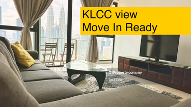 Nice 2 plus 1 rooms with KLCC view and Private lift 1