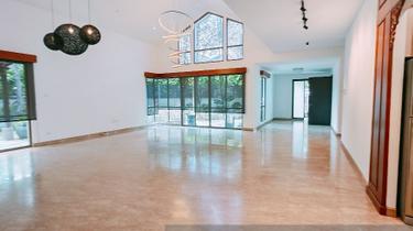Beautiful Single storey bungalow  1