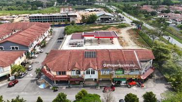 2sty Renovated Unit Shoplot at Desa Pinggiran Putra 1
