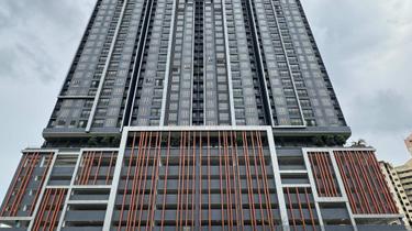 Brand new unit, short walk to LRT 1