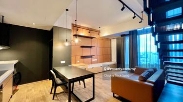 High-floor Brand New Duplex with 2 Carparks 1
