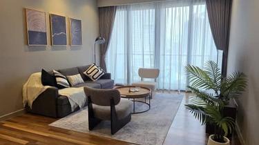 The conlay, 1 rooms, fully furnished, renovated unit 1