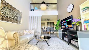 Beautiful Penthouse with 3 Car Parks Alami Residensi Seksyen 13 1