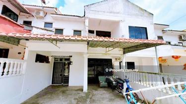 Double Storey House Jalan Kekabu Taman Desa Cemerlang Ulu Tiram 1