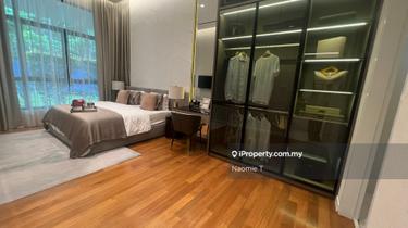 Direct with developer, freehold. Corner unit, ready move in March 2025 1