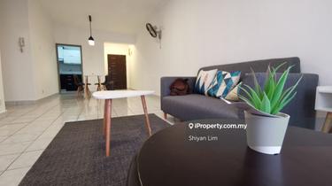 Soundproof windows. Renovated unit 1