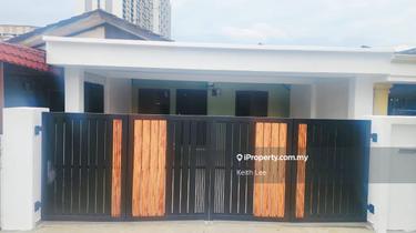 Near Bandar Tun Hussein Oon MRT Station Walking Distance to market 1