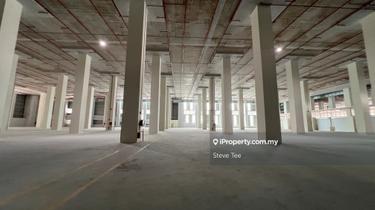 Seksyen 33 Mega Warehouse For Rent 1